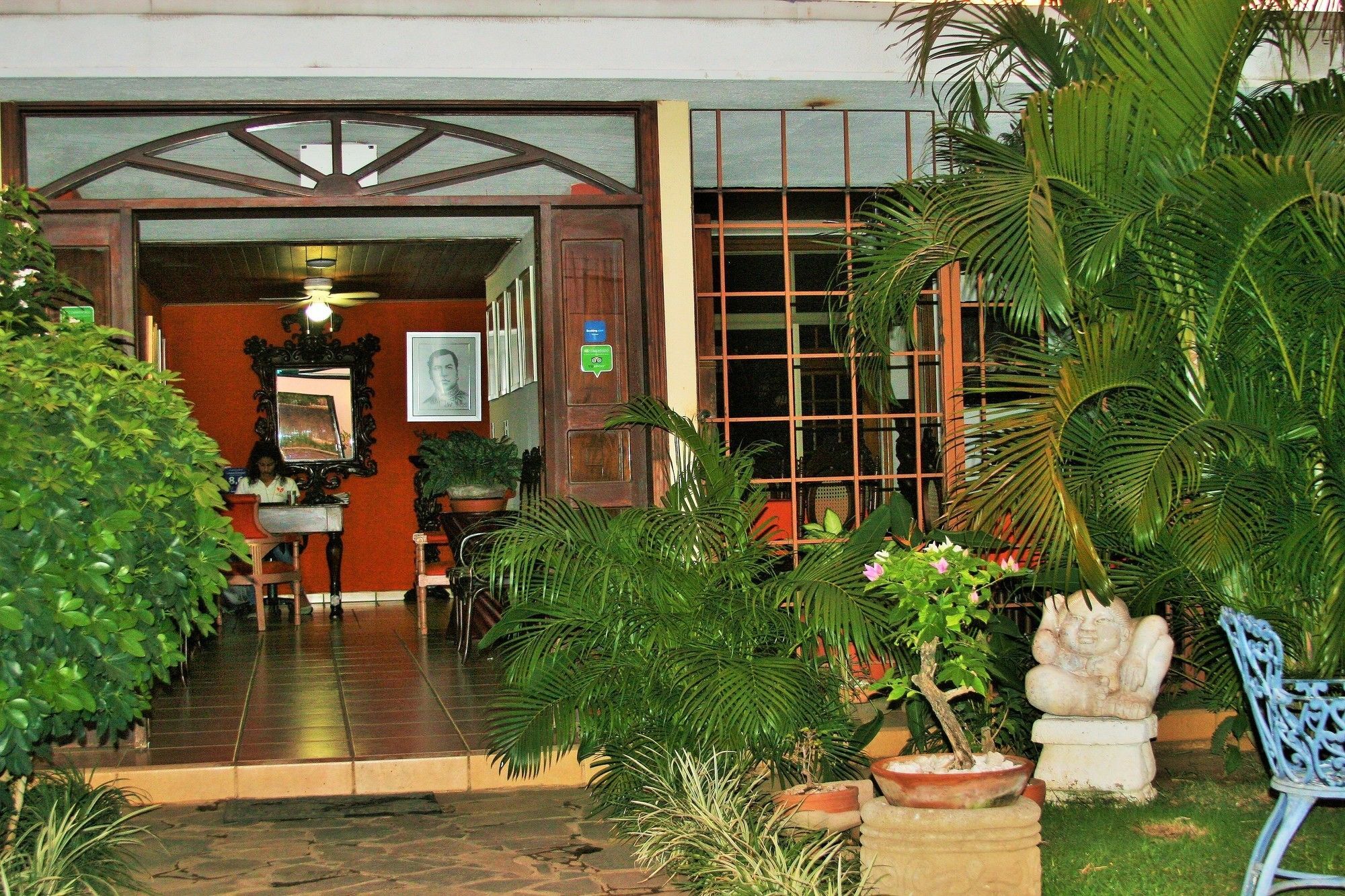 La Posada Del Arcangel Managua Exterior photo